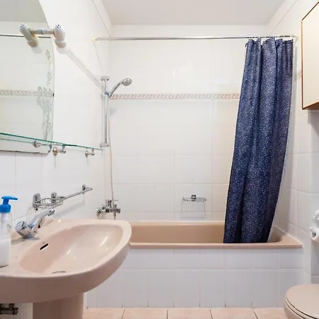 Ferienapartment Mit Balkon Und Meerblick *