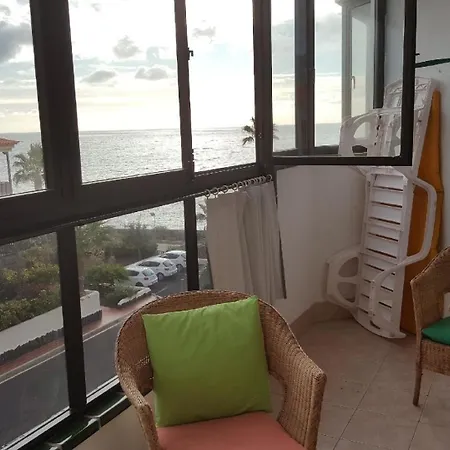 Apartment Ferienapartment Mit Balkon Und Meerblick *